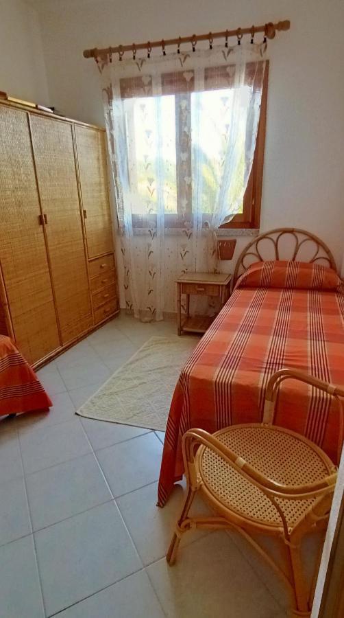 Apartmán Tanca Della Torre Trilocale Vista Mare Isola Rossa Exteriér fotografie