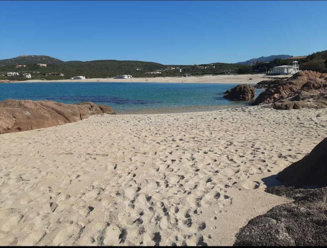 Apartmán Tanca Della Torre Trilocale Vista Mare Isola Rossa Exteriér fotografie